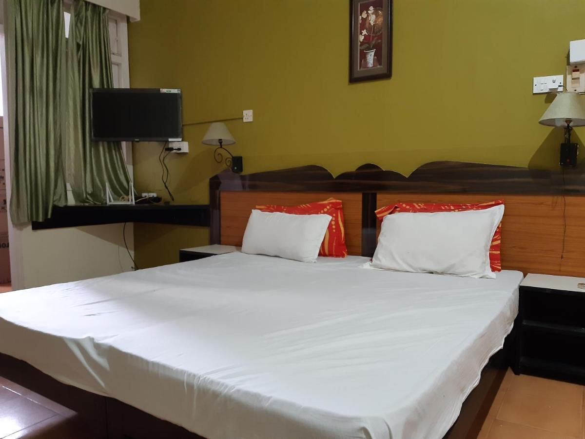 Palm Grove 1 Bhk Apartment At Candolim Beach With Free Wifi Esterno foto